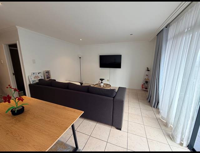 1 BEDROOM APARTMENT TO LET IN UMHLANGA RIDGE